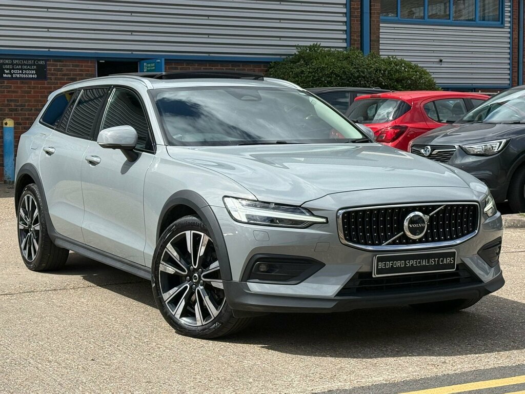 Volvo V60 2.0 B5 Mhev Ultimate Estate Hybrid Grey