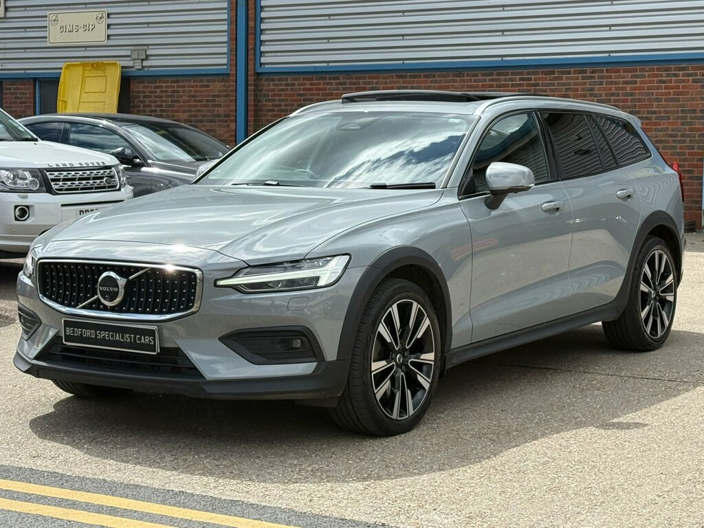 Volvo V60 2.0 B5 Mhev Ultimate Estate Hybrid ST73FMD Grey #2