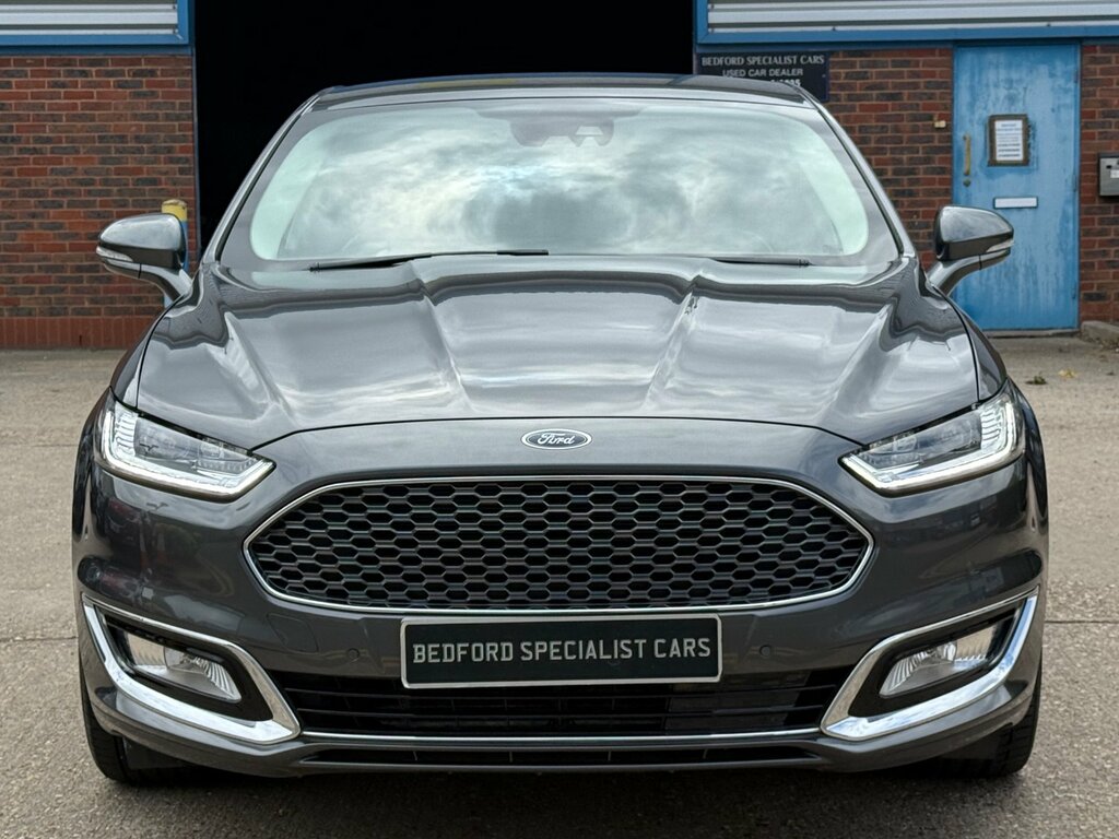Ford Mondeo 2.0 Tivct Vignale Saloon Hybrid Cvt 6Sp Grey #2