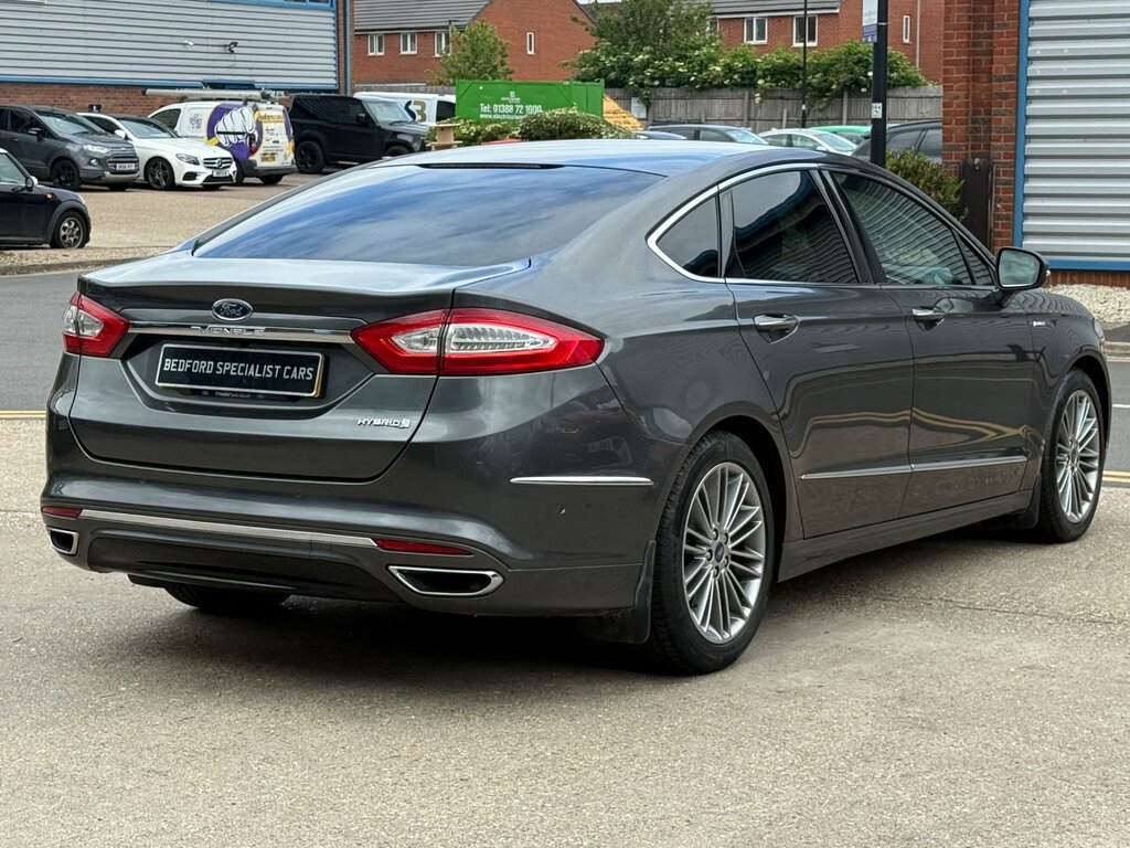 Ford Mondeo 2.0 Tivct Vignale Saloon Hybrid Cvt 6Sp Grey #4