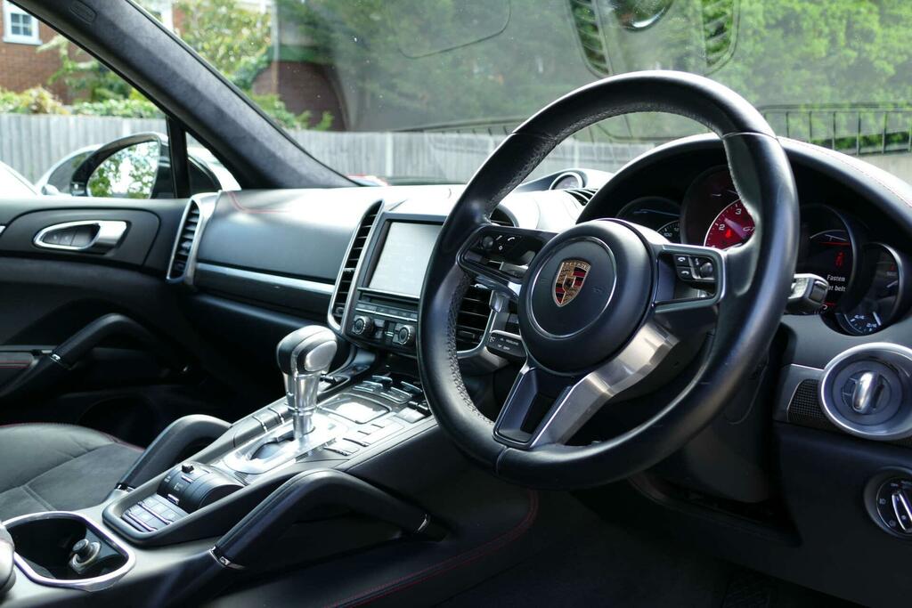Porsche Cayenne 3.6T V6 Gts Tiptronics 4Wd Euro 6 Ss Black #4