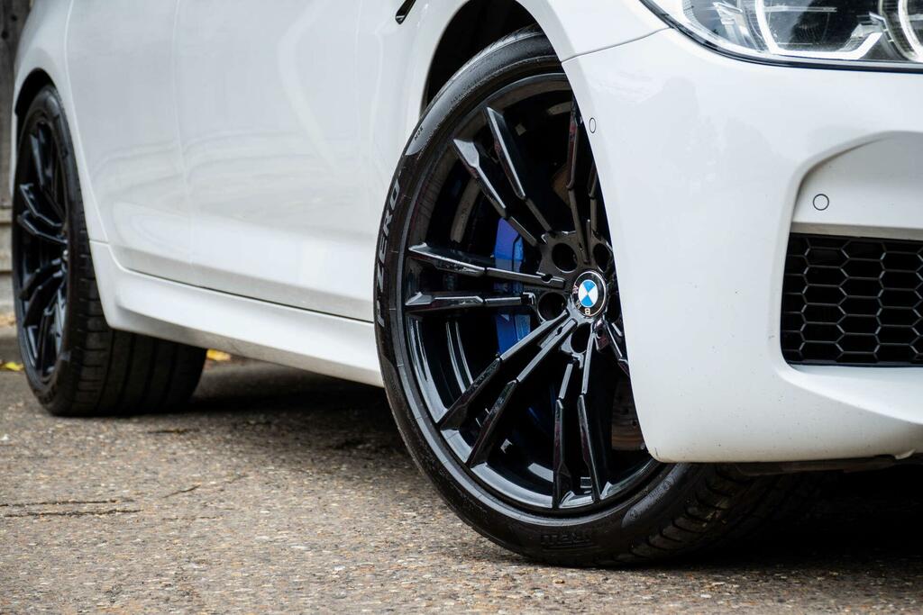 BMW M5 4.4 V8 Steptronic Xdrive Euro 6 Ss MX69WUP White #2
