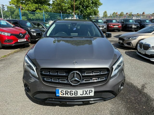 Mercedes-Benz GLA Class 2018 1.6 Gla180 Urban Edition Suv 7G-dc SR68JXP Grey #6