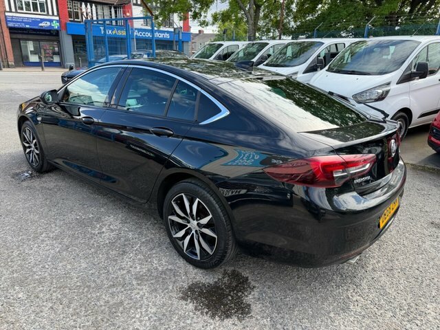 Vauxhall Insignia 2018 2.0 Turbo D Blueinjection Elite Nav Grand Spo DE68ZNM Black #5