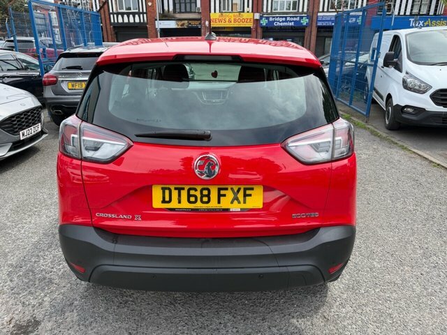Vauxhall Crossland X 2019 1.2 Turbo Ecotec Gpf Se Suv DT68FXF Red #4