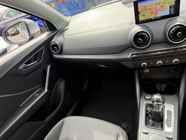 Audi Q2 1.6 Tdi Sport  #14