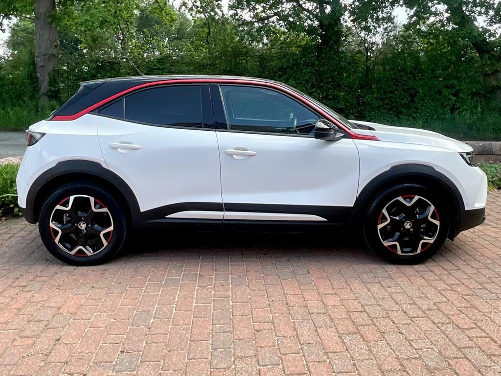 Vauxhall Mokka-e Suv 50Kwh Sri Premium 202222 MJ22JWC White #6