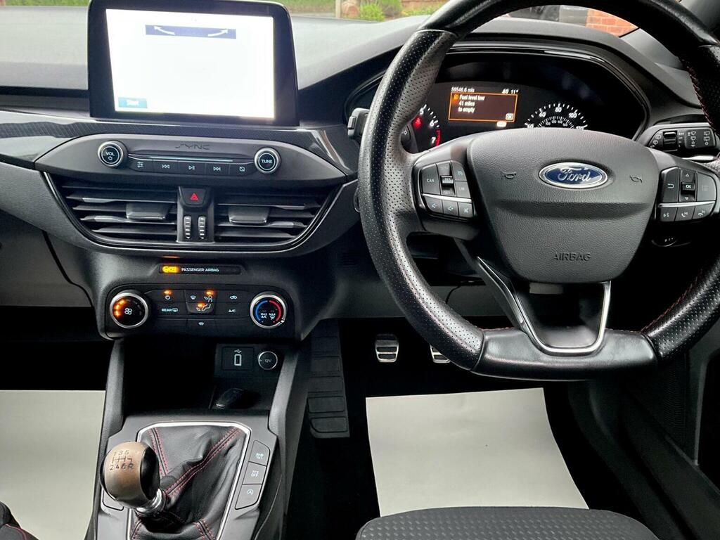 Ford Focus Hatchback 1.0T Ecoboost St-line Euro 6 Ss MC19BKF White #6