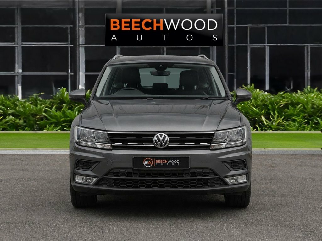 Volkswagen Tiguan 2016 2.0 Tdi Bluemotion Tech Se Navigation Suv KR66EOM Grey #3