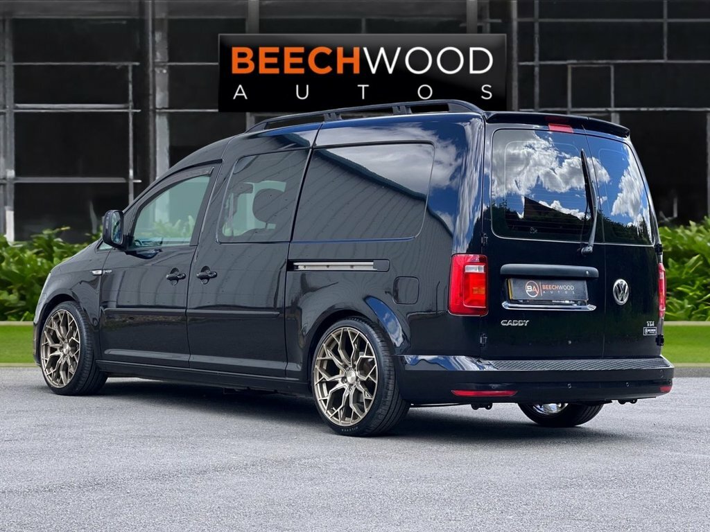 Volkswagen Caddy Maxi 2017 2.0 Tdi C20 Maxi Combi Van Black #4