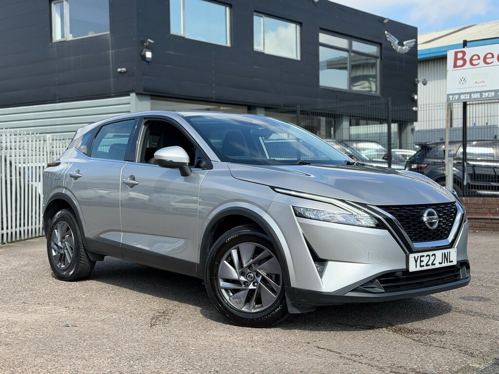 Nissan Qashqai 1.3 Dig-t Mhev Acenta Premium Xtron Euro 6 Ss 5 Silver