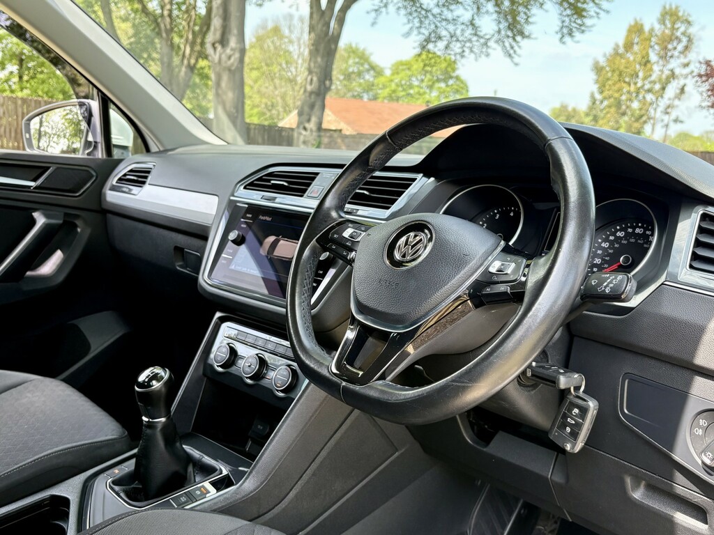 Volkswagen Tiguan Suv 1.4 Tsi Se Navigation 201818 WJ18UFH White #4