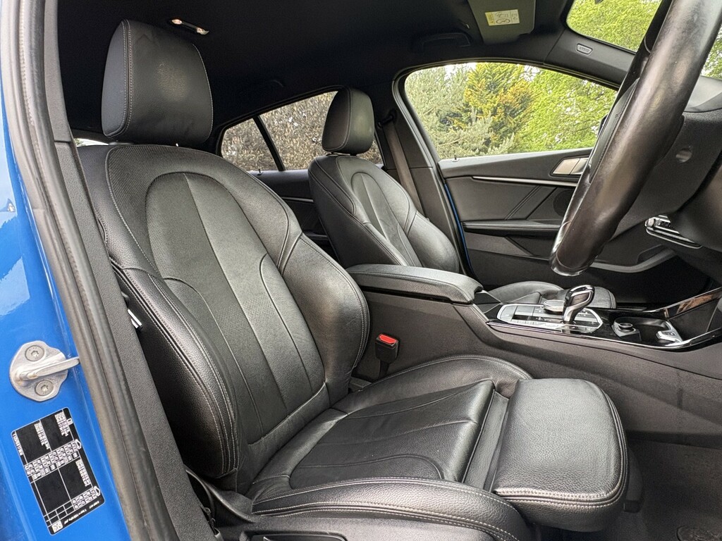 BMW 1 Series Hatchback 1.5 116D M Sport 202020 YH20FPN Blue #4