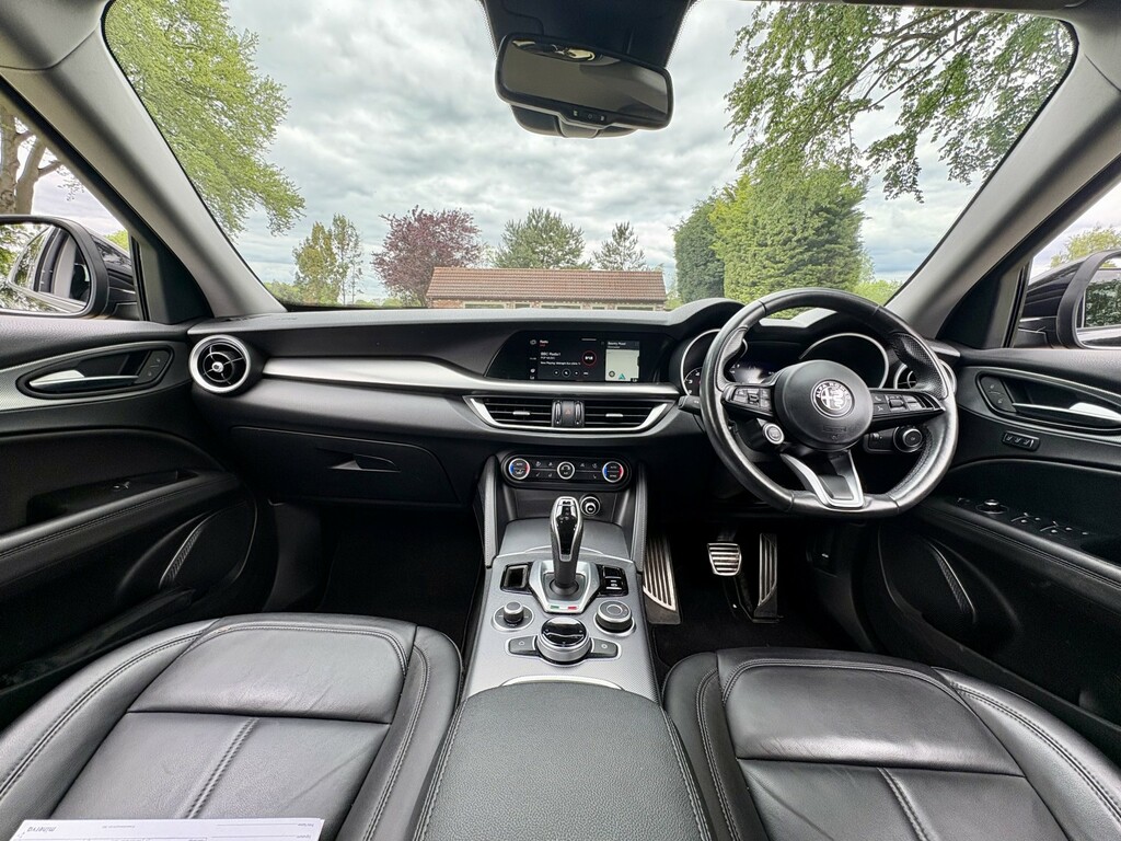 Alfa Romeo Stelvio Suv 2.0 2.0 Turbo 200Hp Awd Sprint 202222 Black #3