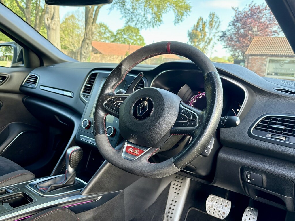Renault Megane Hatchback 1.8 R.s. 280 Edc My18 201919 Black #3