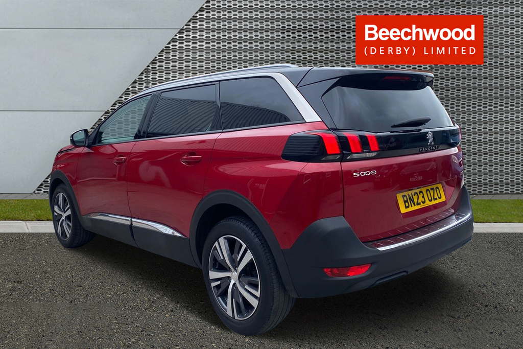 Peugeot 5008 1.2 Puretech Allure Premium Red #5