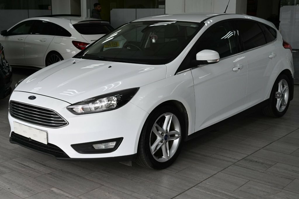 Ford Focus 1.5L Zetec SJ16XZS White #5