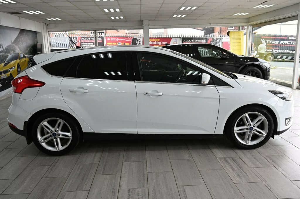 Ford Focus 1.5L Zetec SJ16XZS White #3