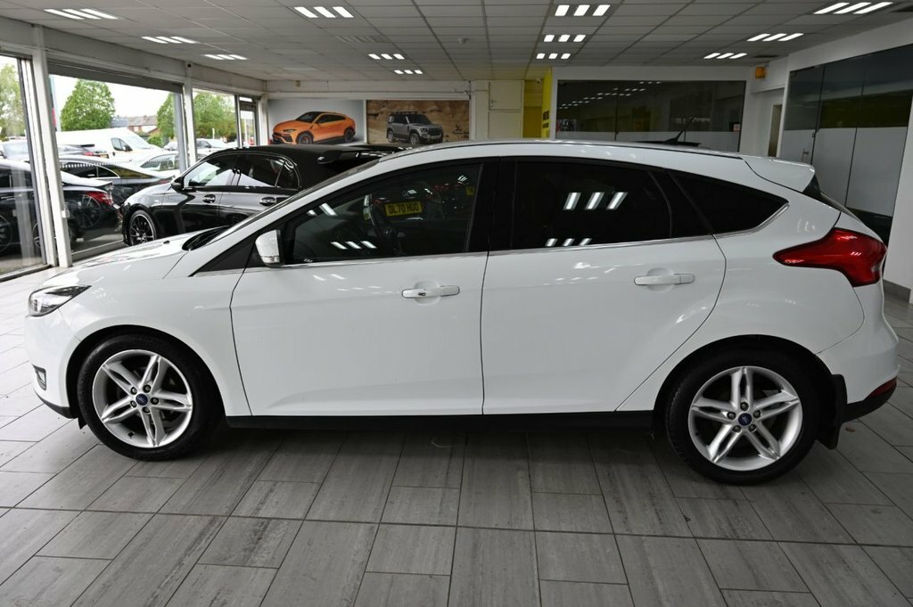 Ford Focus 1.5L Zetec SJ16XZS White #4
