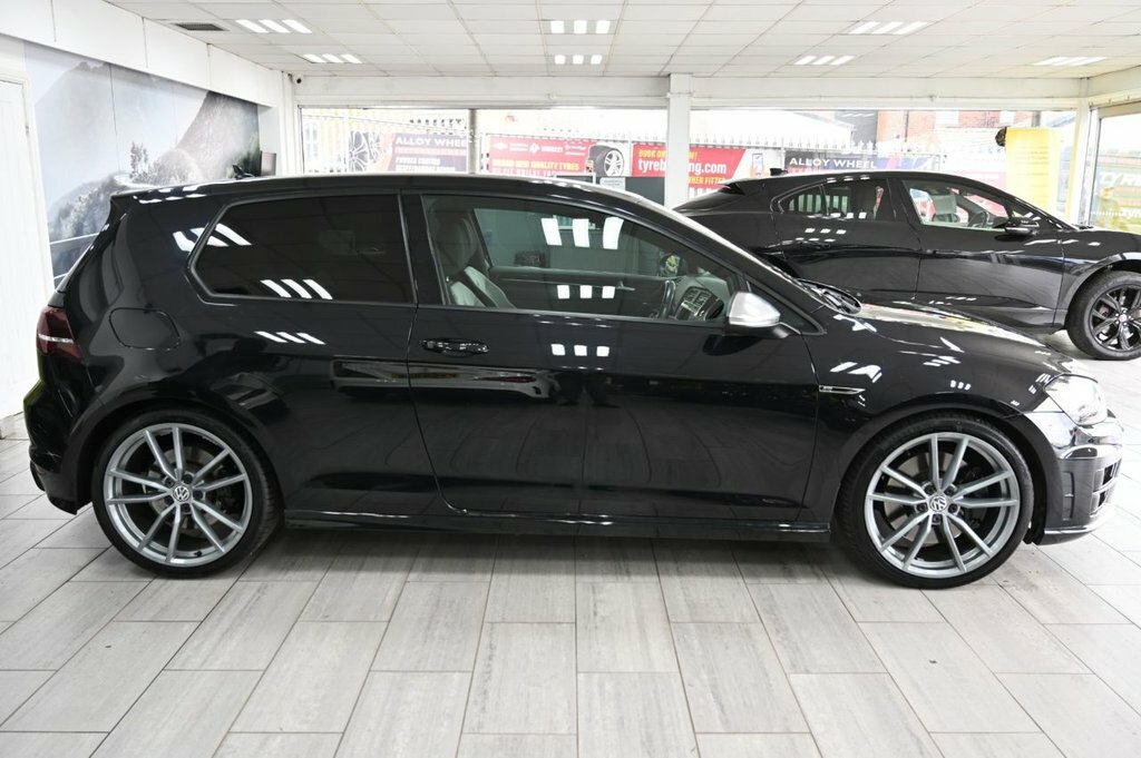 Volkswagen Golf 2L R FG17OVB Black #3