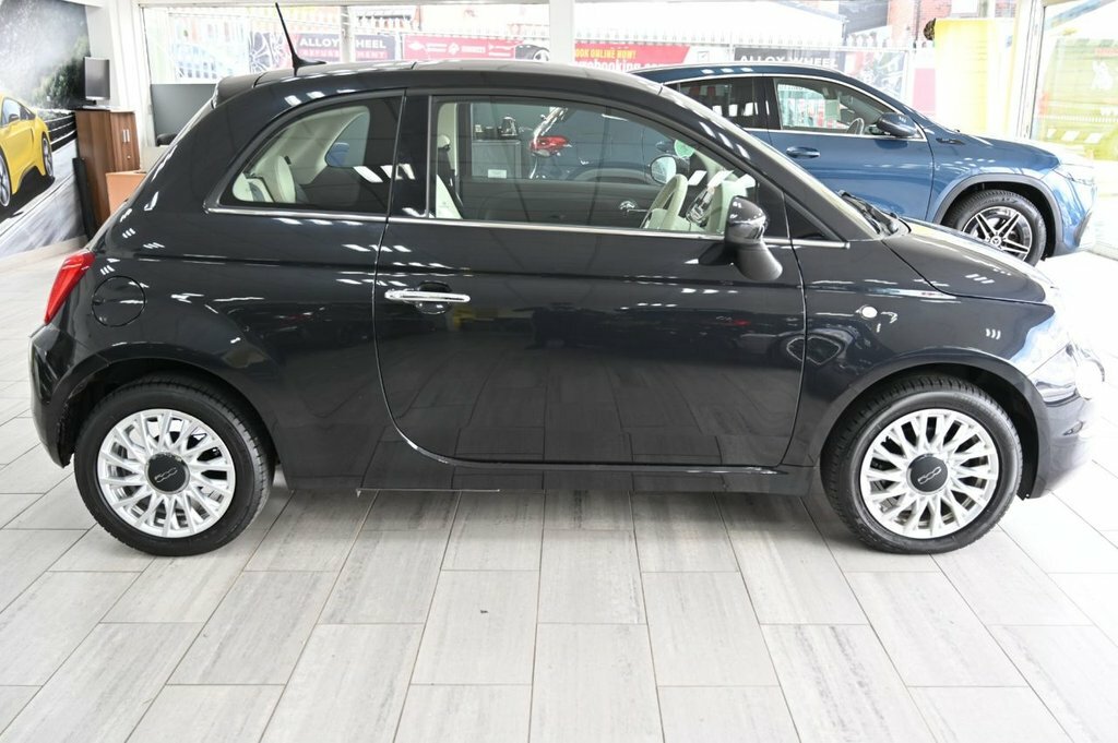 Fiat 500 1.2L Lounge Black #3
