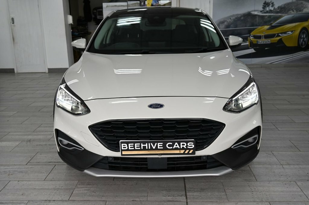 Ford Focus 2L Active X OE69AAV White #6