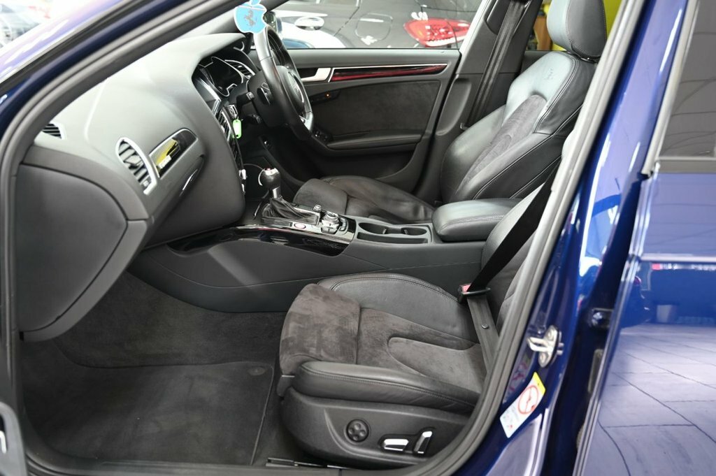 Audi S4 Quattro Black Edition Black #12