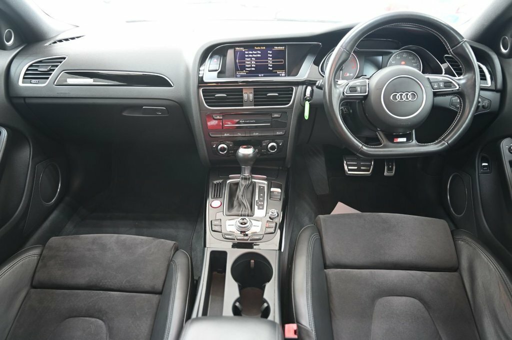 Audi S4 Quattro Black Edition Black #16