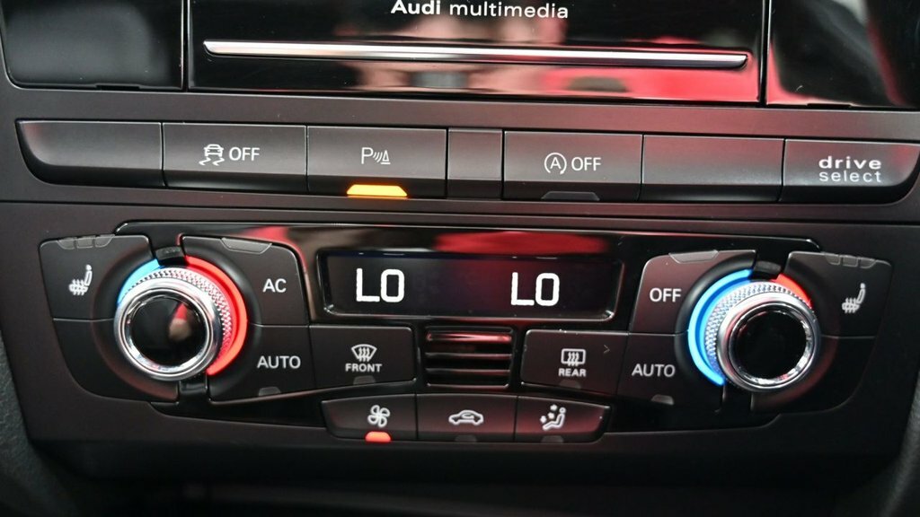 Audi S4 Quattro Black Edition Black #28