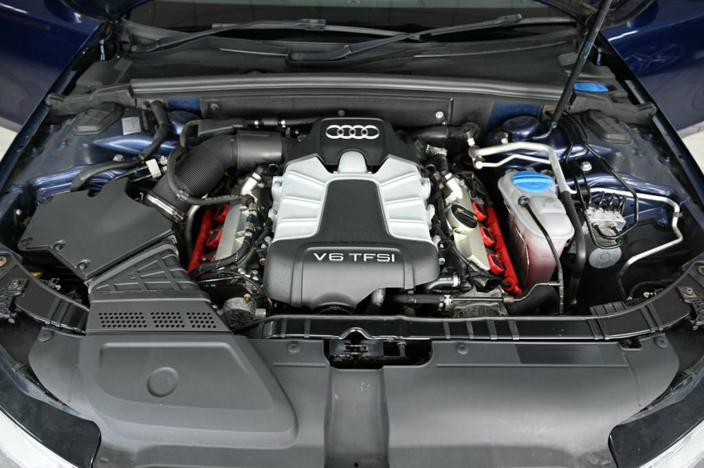 Audi S4 Quattro Black Edition Black #36