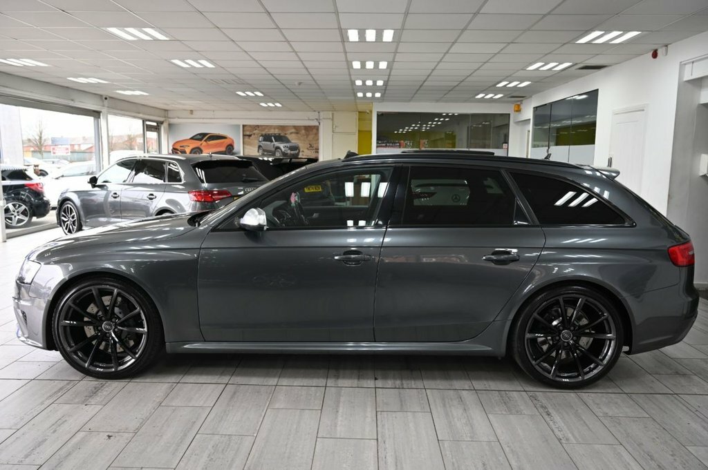 Audi RS4 Avant 4.2L Null Grey #4