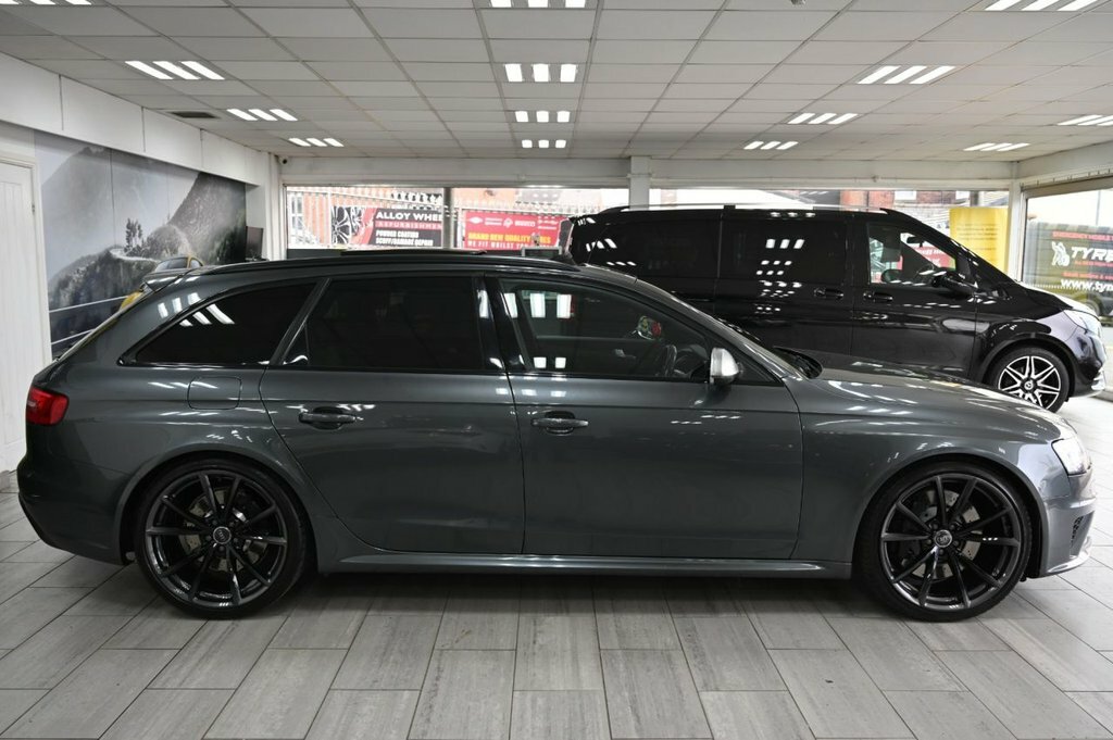 Audi RS4 Avant 4.2L Null Grey #3