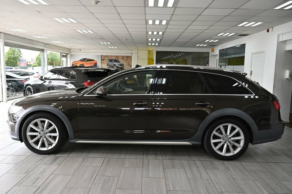 Audi Allroad 3L Sport Brown #4