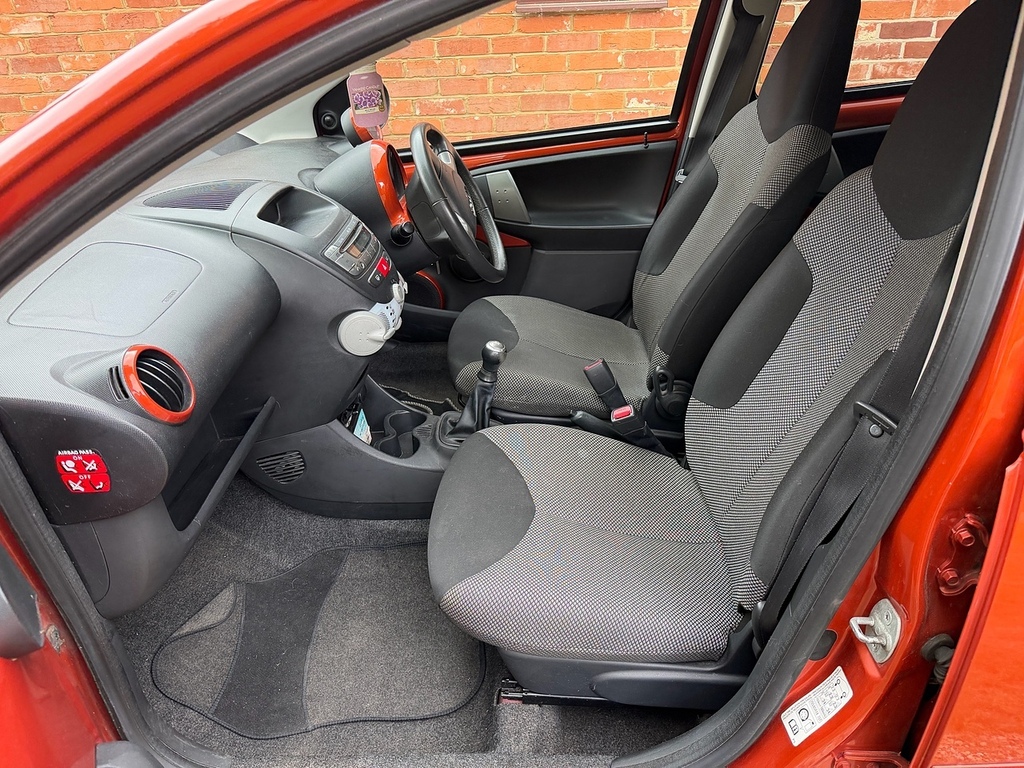 Toyota Aygo Vvt-i Fire U3317 Ulez WU13FSK Orange #6
