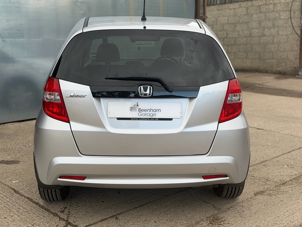 Honda Jazz I-vtec Ex U3324 Ulez Silver #6