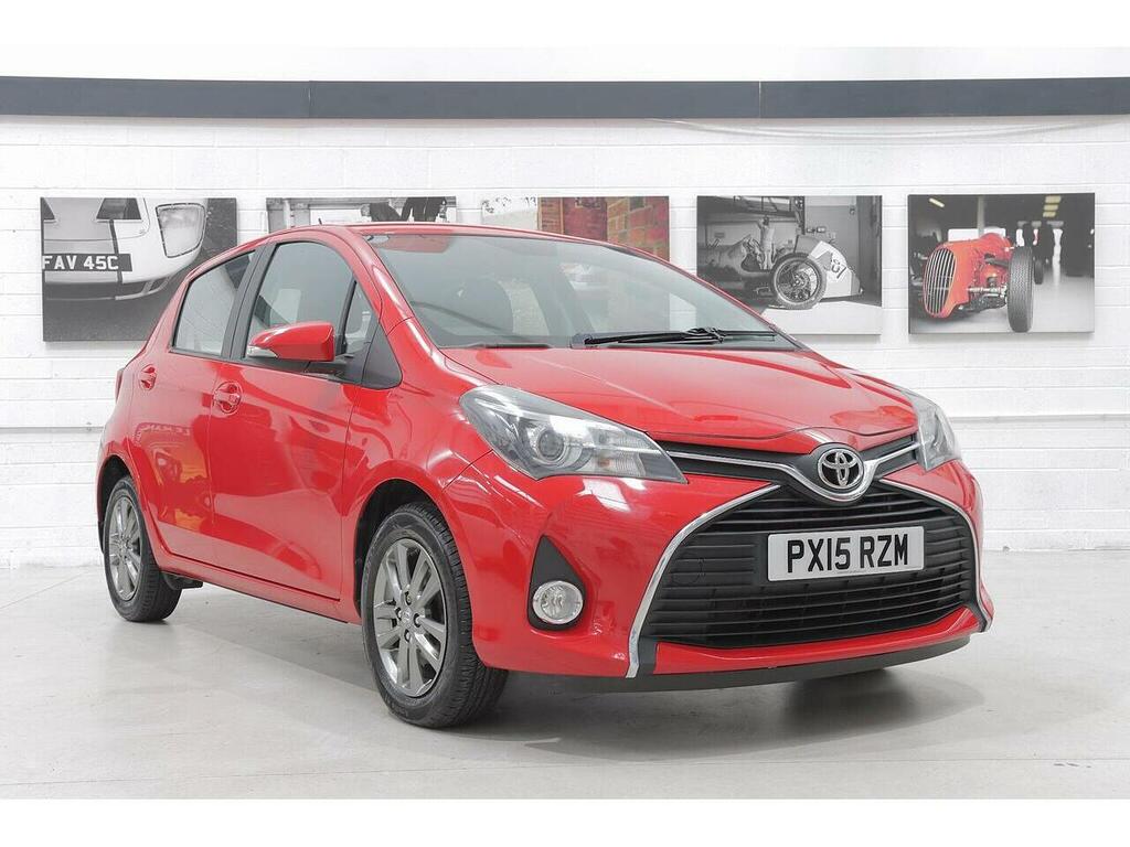 Toyota Yaris 1.33 Dual Vvt-i Icon Euro 5 Euro 5 Red
