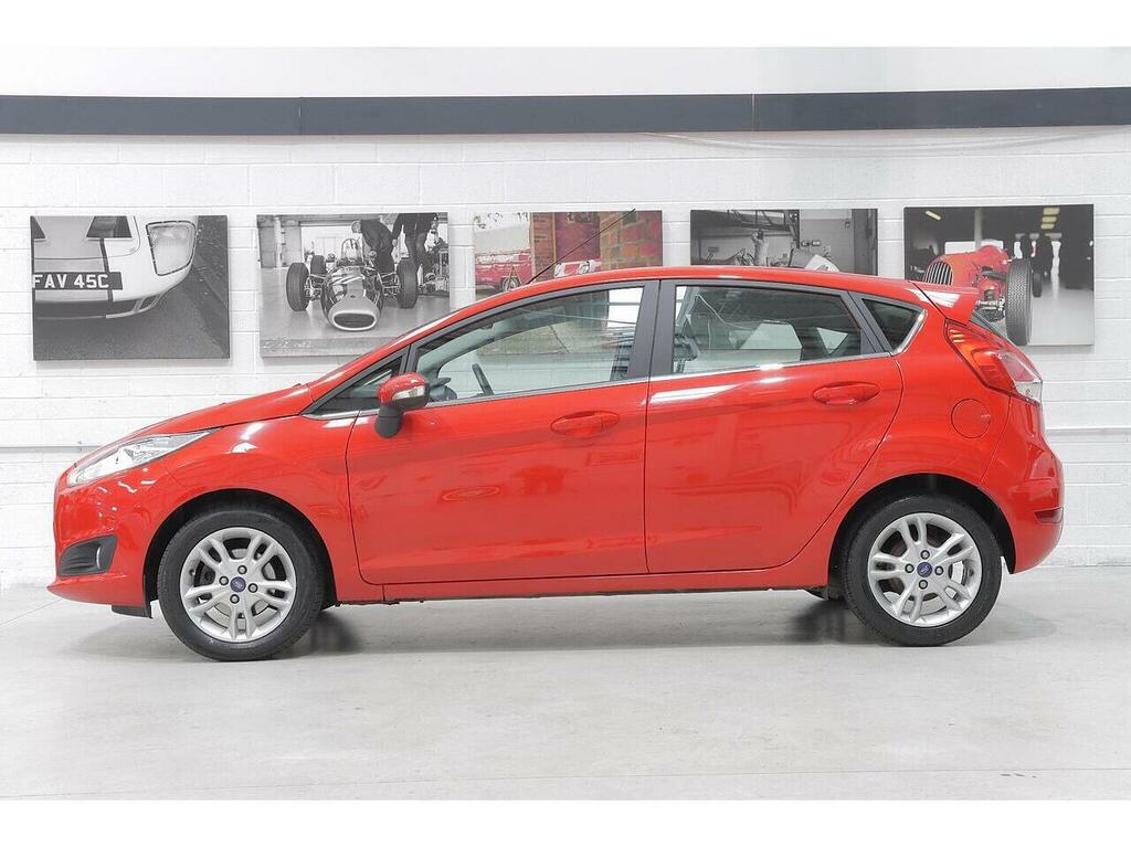 Ford Fiesta 1.25 Zetec Euro 5 NU15UUC Red #6