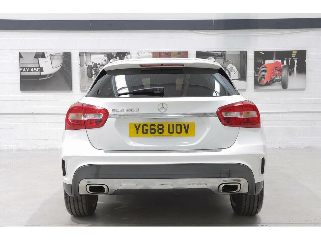 Mercedes-Benz GLA Class 1.6 Gla200 Amg Line Euro 6 Ss YG68UOV White #4