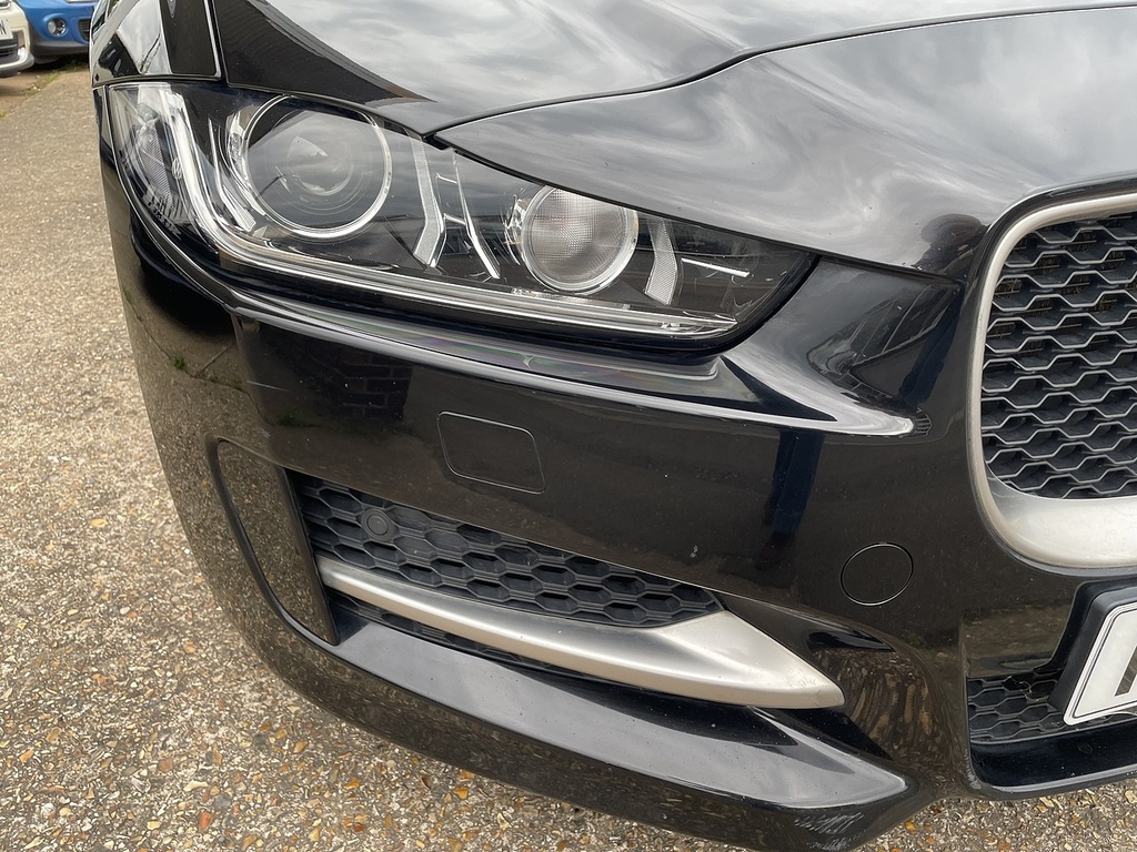 Jaguar XE D R-sport FL67YCC Black #6