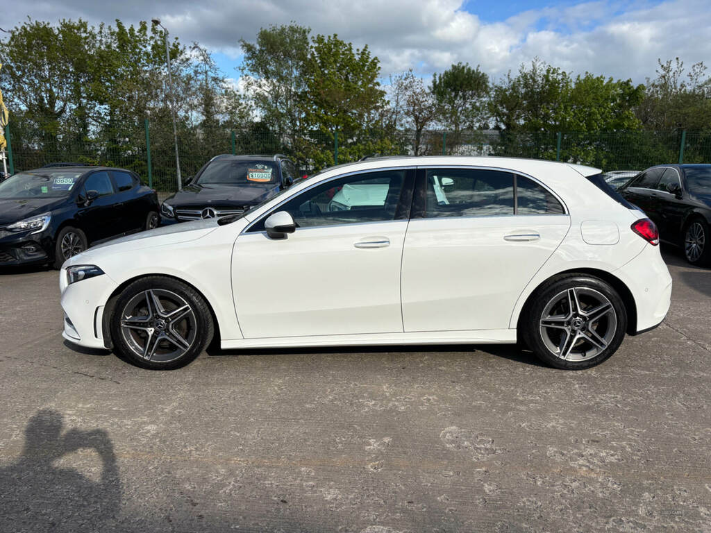 Mercedes-Benz A Class A180d Amg Line Premium KK68WNA White #3