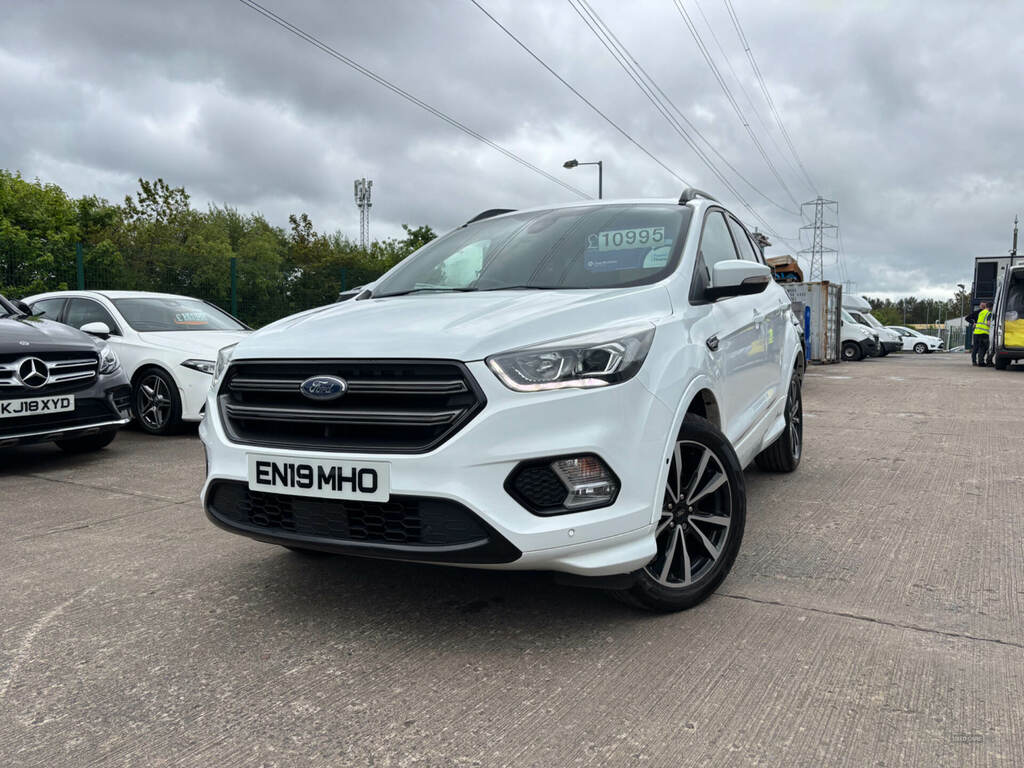 Ford Kuga 1.5 Tdci St-line 2Wd White