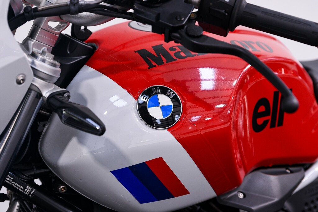 BMW Sports Black #1