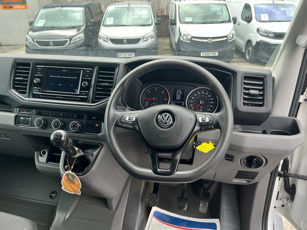 Volkswagen Crafter Tdi Cr35 Trendline GL70BMY White #2