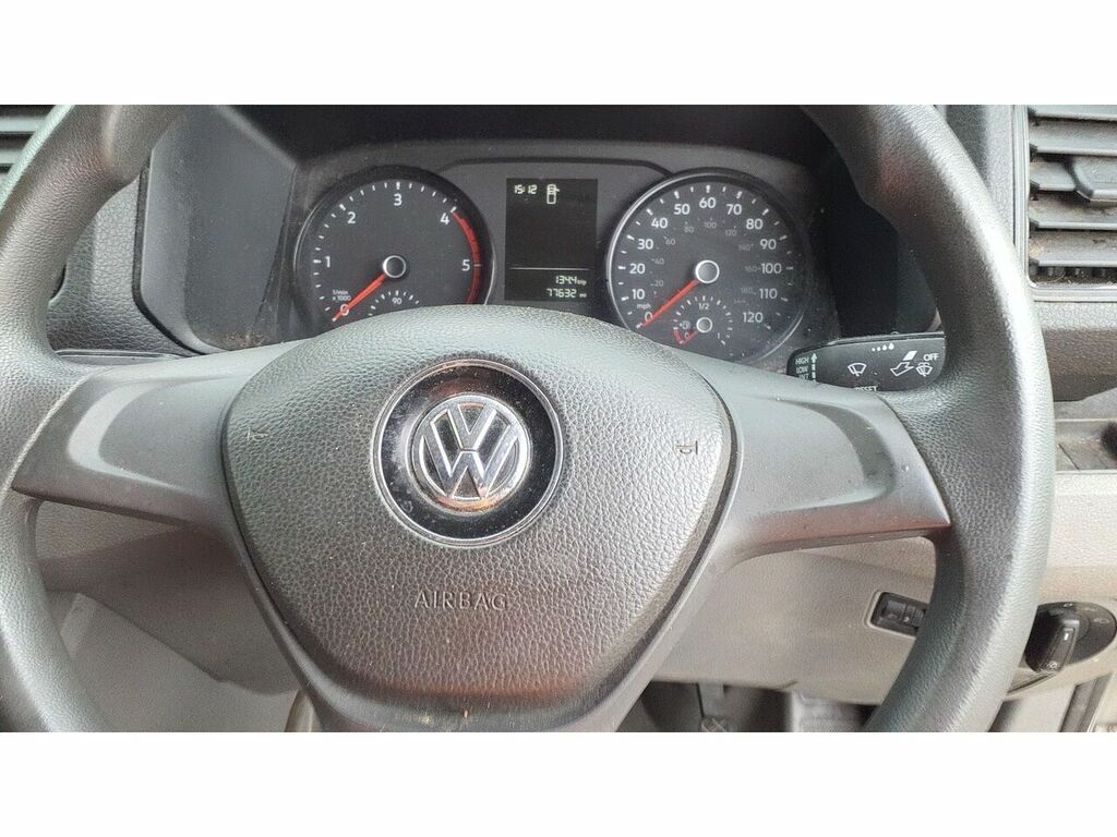 Volkswagen Crafter Tdi Cr35 Bluemotion Tech Startline DU68ETZ White #5