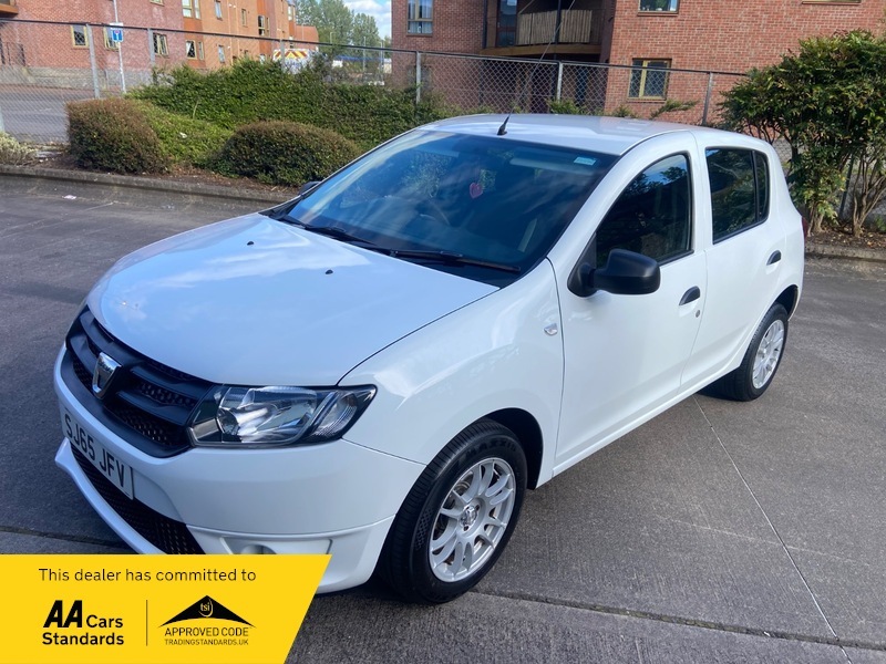 Dacia Sandero 1.2 Ambiance SJ65JFV White #3