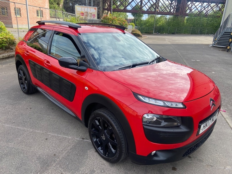 Citroen C4 Cactus 1.6 Bluehdi Flair HK17MZY Red #2