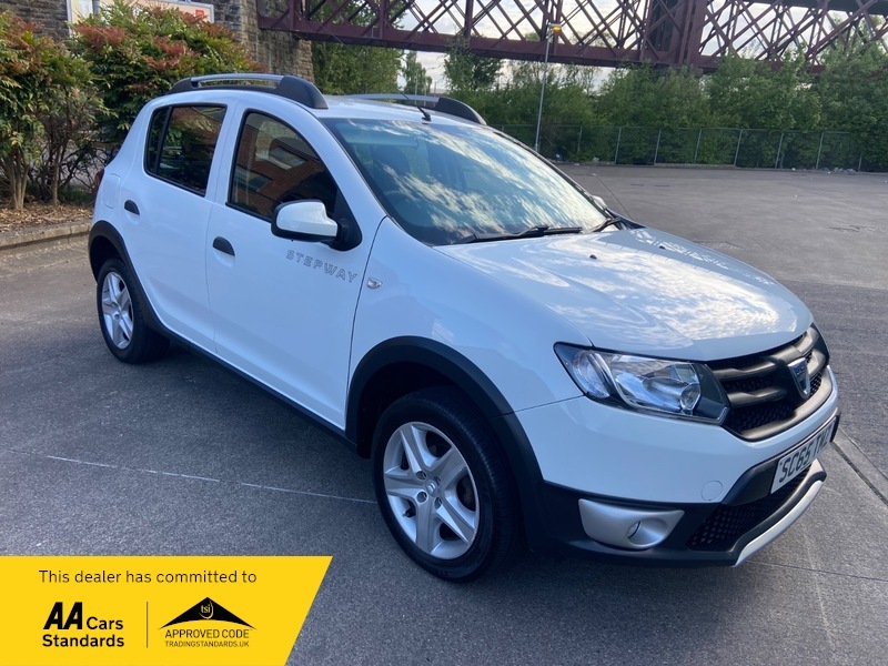 Dacia Sandero Stepway Ambiance Tce SC65TMZ White #2