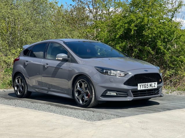 Ford Focus 2.0T Ecoboost St-3 Hatchback Eur YY65MLZ Grey #5