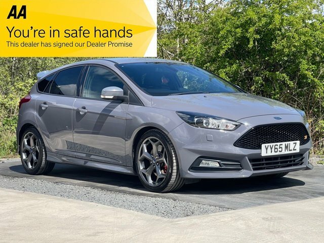 Ford Focus 2.0T Ecoboost St-3 Hatchback Eur Grey