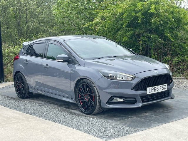 Ford Focus 2.0T Ecoboost St-3 Hatchback Eur LP66FSZ Grey #5